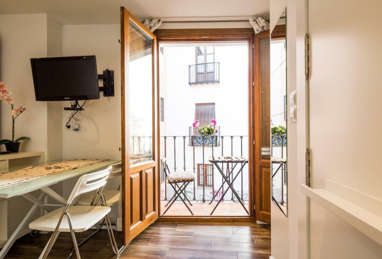 Livings En Elvira Centro Lägenhet Granada Exteriör bild